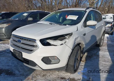 2018 Ford Escape Se из США, поврежденный, VIN 1FMCU0GD7JUA55223